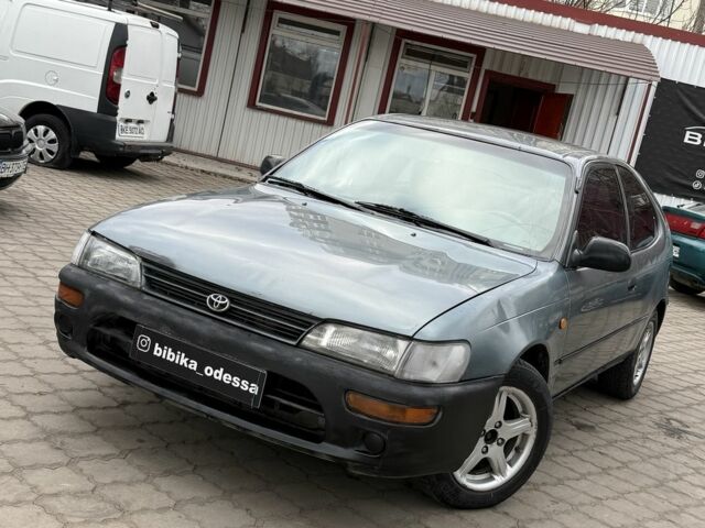 Серый Тойота Королла, объемом двигателя 1.6 л и пробегом 310 тыс. км за 1350 $, фото 1 на Automoto.ua