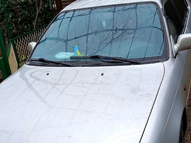 Серый Тойота Королла, объемом двигателя 1.4 л и пробегом 285 тыс. км за 1500 $, фото 1 на Automoto.ua