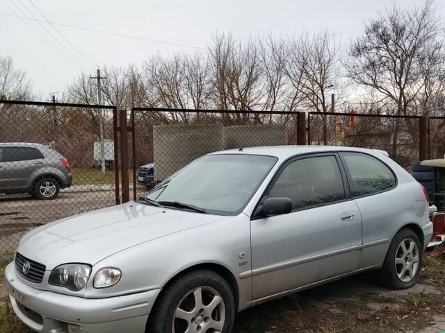 Серый Тойота Королла, объемом двигателя 1.9 л и пробегом 234 тыс. км за 1500 $, фото 1 на Automoto.ua