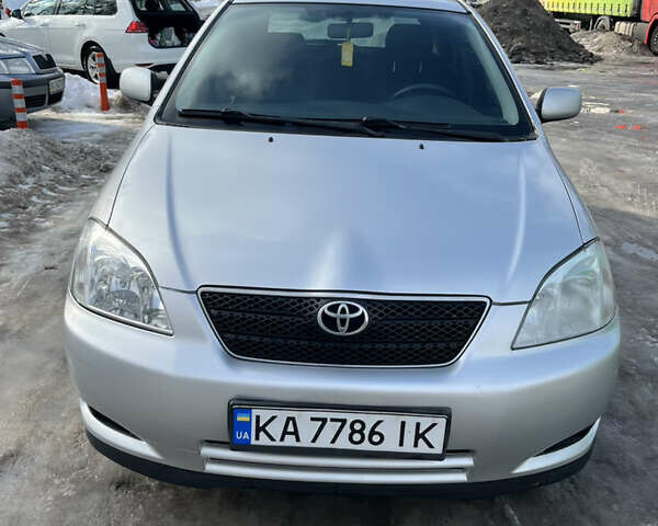 Сірий Тойота Королла, об'ємом двигуна 1.6 л та пробігом 227 тис. км за 5400 $, фото 1 на Automoto.ua