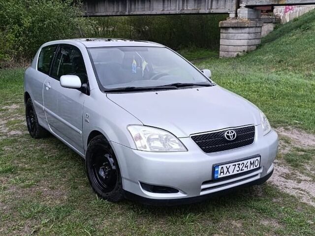 Серый Тойота Королла, объемом двигателя 2 л и пробегом 324 тыс. км за 5200 $, фото 1 на Automoto.ua