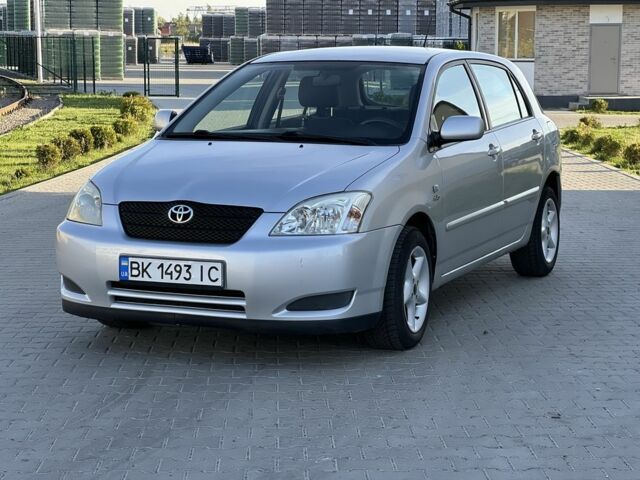 Сірий Тойота Королла, об'ємом двигуна 2 л та пробігом 275 тис. км за 3600 $, фото 1 на Automoto.ua