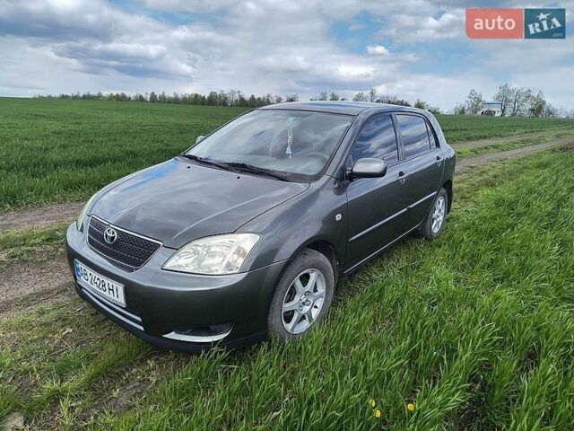 Серый Тойота Королла, объемом двигателя 2 л и пробегом 166 тыс. км за 5500 $, фото 1 на Automoto.ua