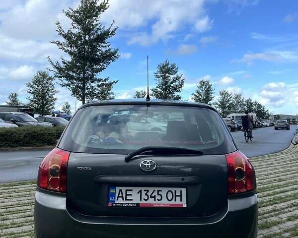 Серый Тойота Королла, объемом двигателя 1.4 л и пробегом 260 тыс. км за 5450 $, фото 1 на Automoto.ua