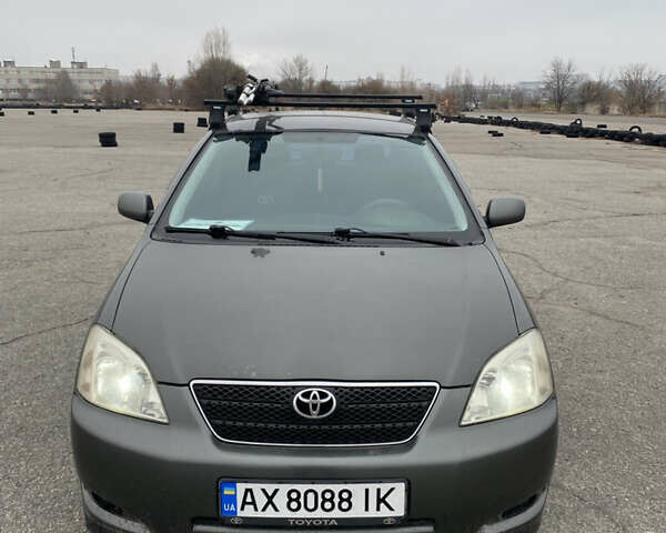 Сірий Тойота Королла, об'ємом двигуна 1.4 л та пробігом 304 тис. км за 3800 $, фото 1 на Automoto.ua