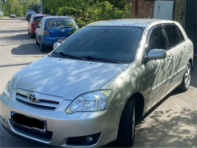 Серый Тойота Королла, объемом двигателя 1.4 л и пробегом 181 тыс. км за 5200 $, фото 1 на Automoto.ua