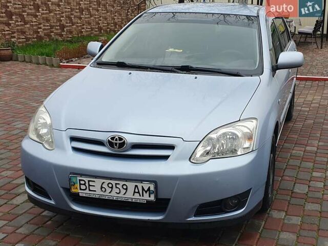 Сірий Тойота Королла, об'ємом двигуна 1.6 л та пробігом 179 тис. км за 4600 $, фото 1 на Automoto.ua