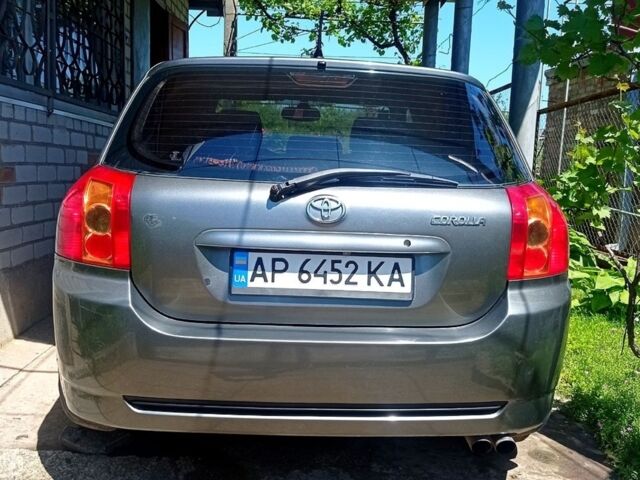 Сірий Тойота Королла, об'ємом двигуна 1.6 л та пробігом 250 тис. км за 5800 $, фото 1 на Automoto.ua