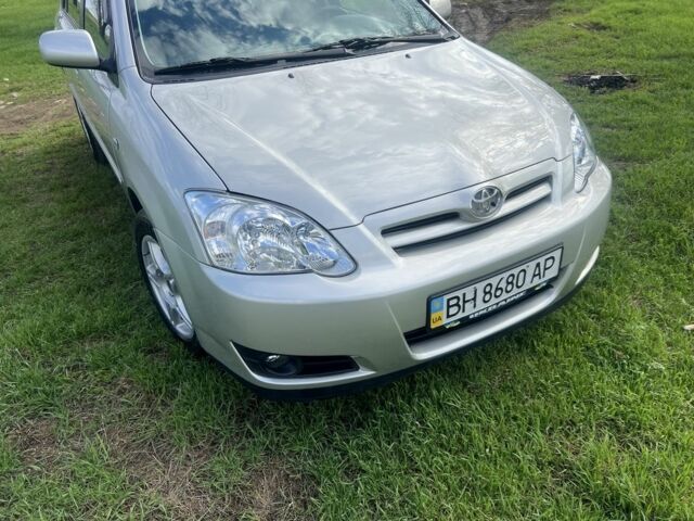 Серый Тойота Королла, объемом двигателя 1.6 л и пробегом 172 тыс. км за 6100 $, фото 1 на Automoto.ua