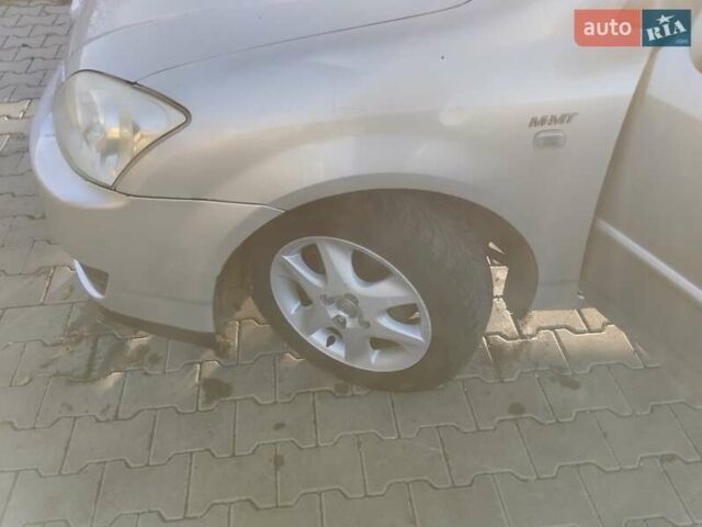 Серый Тойота Королла, объемом двигателя 1.4 л и пробегом 300 тыс. км за 4800 $, фото 1 на Automoto.ua