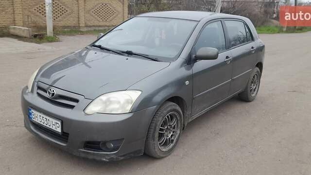 Серый Тойота Королла, объемом двигателя 1.6 л и пробегом 265 тыс. км за 5200 $, фото 1 на Automoto.ua