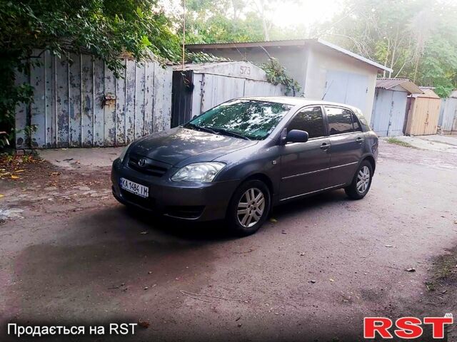 Серый Тойота Королла, объемом двигателя 1.4 л и пробегом 179 тыс. км за 5500 $, фото 1 на Automoto.ua