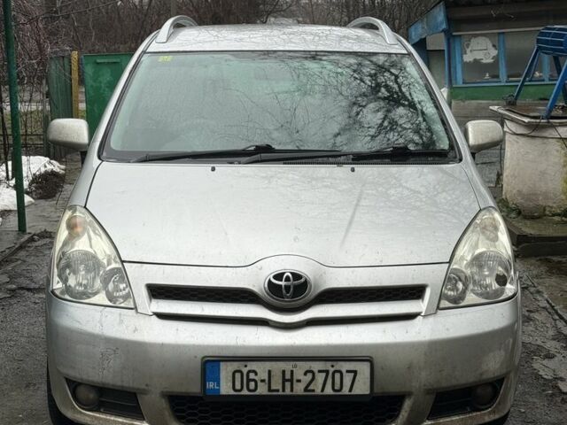 Серый Тойота Королла, объемом двигателя 2.2 л и пробегом 275 тыс. км за 2500 $, фото 1 на Automoto.ua