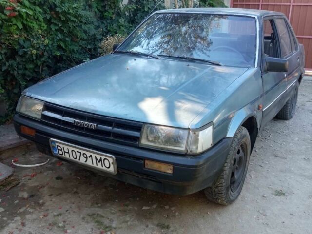 Сірий Тойота Королла, об'ємом двигуна 1.3 л та пробігом 430 тис. км за 538 $, фото 1 на Automoto.ua