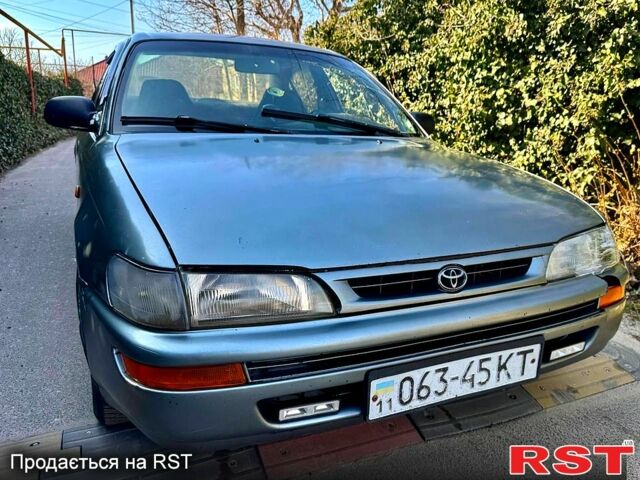 Серый Тойота Королла, объемом двигателя 1.4 л и пробегом 254 тыс. км за 1000 $, фото 1 на Automoto.ua