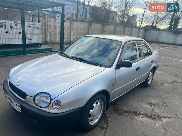 Сірий Тойота Королла, об'ємом двигуна 1.33 л та пробігом 210 тис. км за 3500 $, фото 1 на Automoto.ua