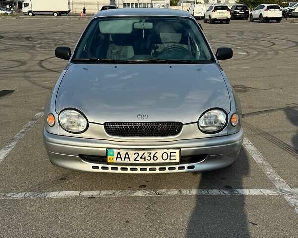 Серый Тойота Королла, объемом двигателя 1.4 л и пробегом 211 тыс. км за 3200 $, фото 1 на Automoto.ua