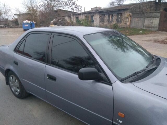 Сірий Тойота Королла, об'ємом двигуна 1.6 л та пробігом 361 тис. км за 2300 $, фото 1 на Automoto.ua