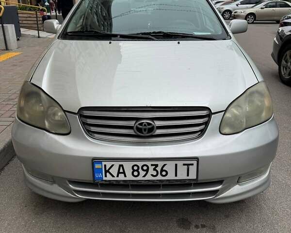 Серый Тойота Королла, объемом двигателя 1.8 л и пробегом 234 тыс. км за 4200 $, фото 1 на Automoto.ua