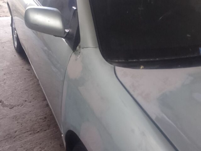 Сірий Тойота Королла, об'ємом двигуна 1.8 л та пробігом 200 тис. км за 4000 $, фото 1 на Automoto.ua