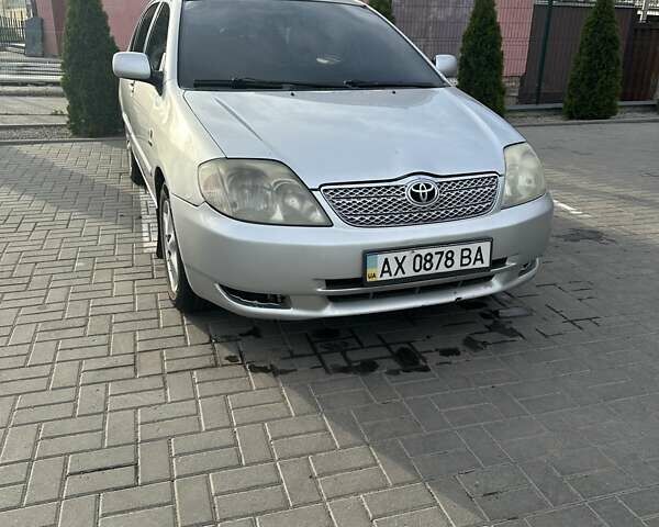 Сірий Тойота Королла, об'ємом двигуна 1.6 л та пробігом 220 тис. км за 3500 $, фото 1 на Automoto.ua