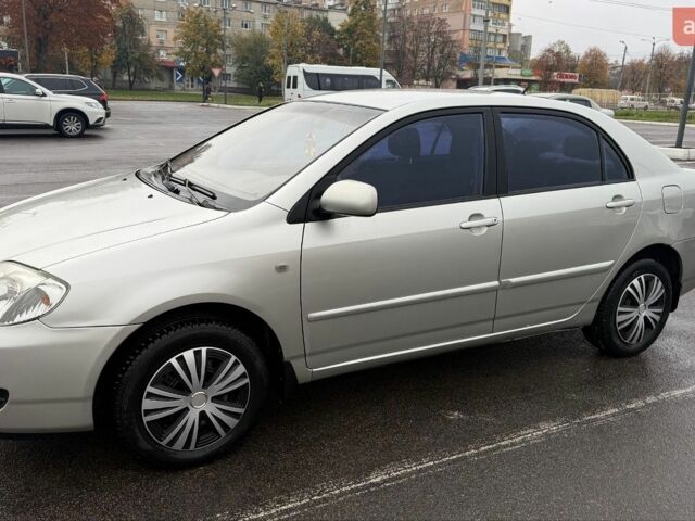 Сірий Тойота Королла, об'ємом двигуна 1.6 л та пробігом 300 тис. км за 4600 $, фото 1 на Automoto.ua