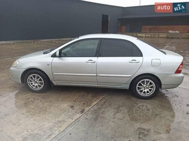 Серый Тойота Королла, объемом двигателя 1.6 л и пробегом 320 тыс. км за 5000 $, фото 1 на Automoto.ua