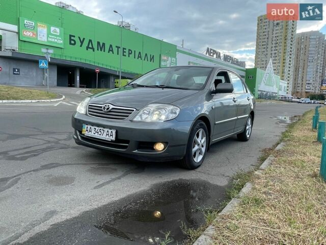 Сірий Тойота Королла, об'ємом двигуна 1.6 л та пробігом 231 тис. км за 4500 $, фото 1 на Automoto.ua