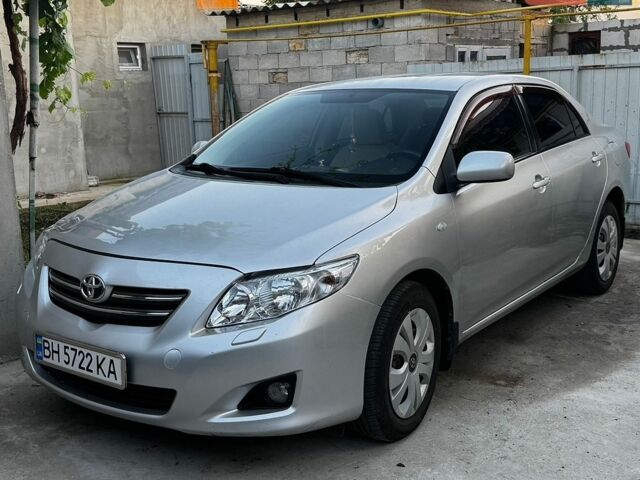 Сірий Тойота Королла, об'ємом двигуна 1.6 л та пробігом 195 тис. км за 5500 $, фото 1 на Automoto.ua