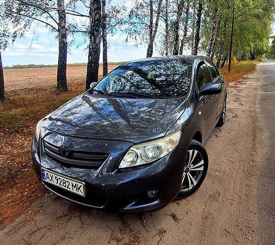 Сірий Тойота Королла, об'ємом двигуна 1.6 л та пробігом 193 тис. км за 6400 $, фото 1 на Automoto.ua