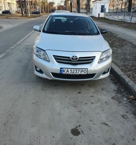 Серый Тойота Королла, объемом двигателя 1.6 л и пробегом 230 тыс. км за 5900 $, фото 1 на Automoto.ua