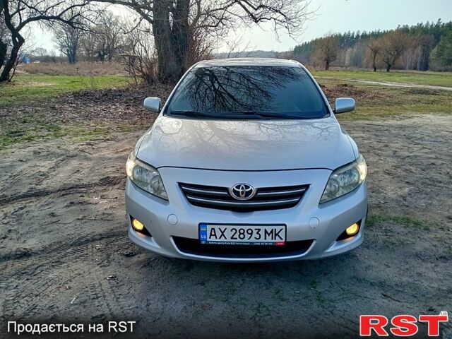 Сірий Тойота Королла, об'ємом двигуна 1.6 л та пробігом 250 тис. км за 6500 $, фото 1 на Automoto.ua