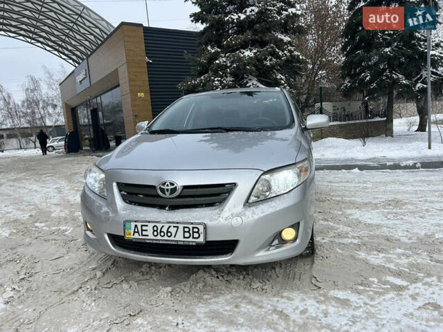 Серый Тойота Королла, объемом двигателя 1.6 л и пробегом 153 тыс. км за 6999 $, фото 1 на Automoto.ua