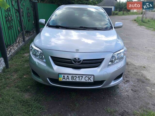 Сірий Тойота Королла, об'ємом двигуна 1.6 л та пробігом 268 тис. км за 5700 $, фото 1 на Automoto.ua