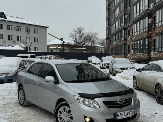 Серый Тойота Королла, объемом двигателя 0 л и пробегом 199 тыс. км за 6500 $, фото 1 на Automoto.ua