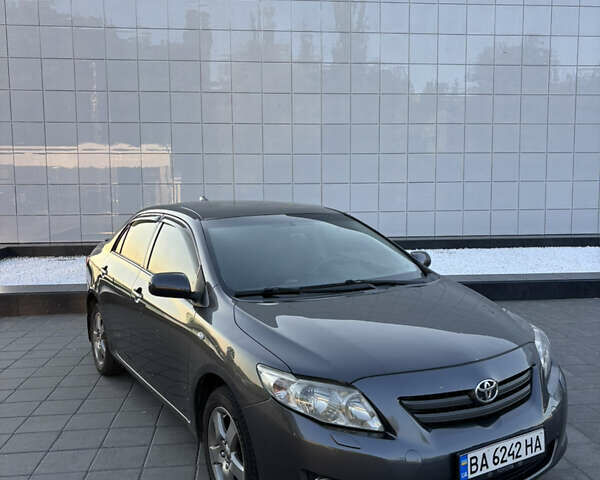Серый Тойота Королла, объемом двигателя 1.6 л и пробегом 190 тыс. км за 5750 $, фото 1 на Automoto.ua