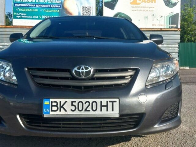 Сірий Тойота Королла, об'ємом двигуна 1.6 л та пробігом 153 тис. км за 6800 $, фото 1 на Automoto.ua