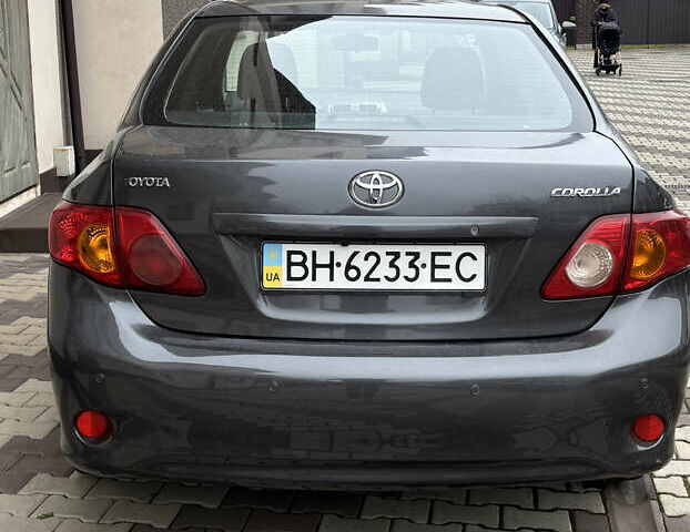 Серый Тойота Королла, объемом двигателя 1.6 л и пробегом 235 тыс. км за 6200 $, фото 1 на Automoto.ua