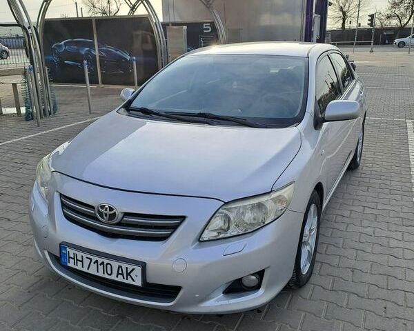 Серый Тойота Королла, объемом двигателя 2 л и пробегом 264 тыс. км за 7500 $, фото 1 на Automoto.ua