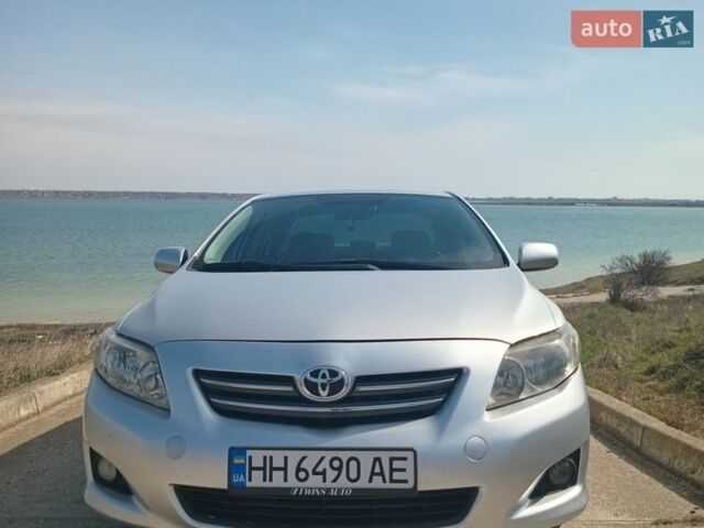 Серый Тойота Королла, объемом двигателя 1.6 л и пробегом 219 тыс. км за 6000 $, фото 1 на Automoto.ua