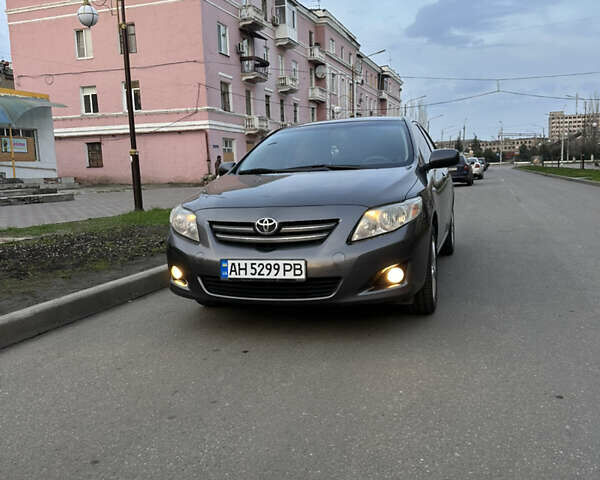 Серый Тойота Королла, объемом двигателя 1.6 л и пробегом 180 тыс. км за 7500 $, фото 1 на Automoto.ua