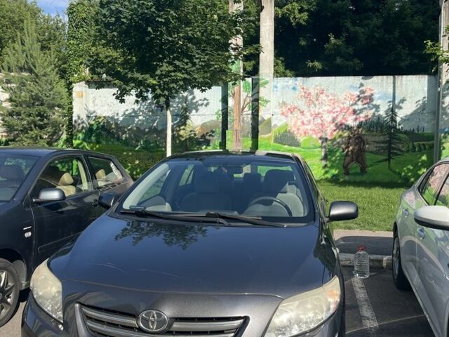 Сірий Тойота Королла, об'ємом двигуна 1.8 л та пробігом 200 тис. км за 8500 $, фото 1 на Automoto.ua