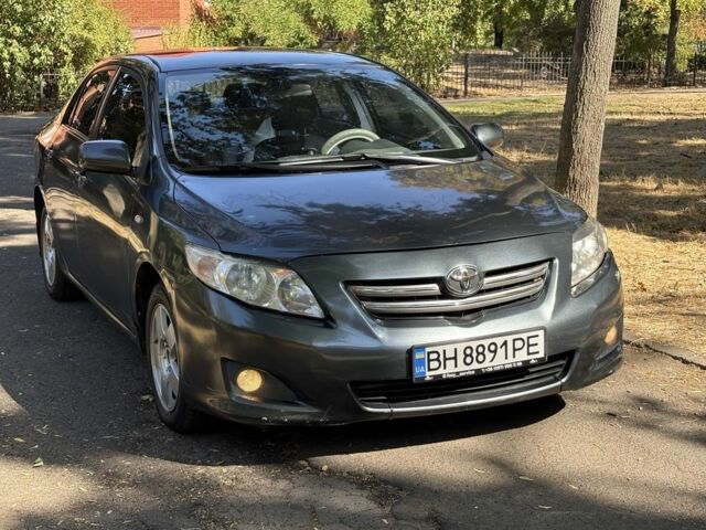 Серый Тойота Королла, объемом двигателя 1.8 л и пробегом 141 тыс. км за 7500 $, фото 1 на Automoto.ua