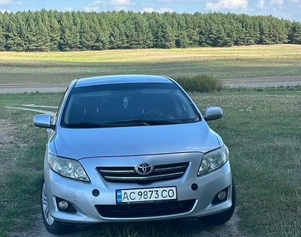 Сірий Тойота Королла, об'ємом двигуна 1.6 л та пробігом 267 тис. км за 5200 $, фото 1 на Automoto.ua