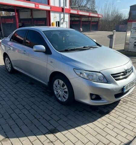 Серый Тойота Королла, объемом двигателя 1.6 л и пробегом 300 тыс. км за 7400 $, фото 1 на Automoto.ua