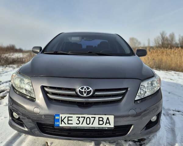 Серый Тойота Королла, объемом двигателя 1.6 л и пробегом 214 тыс. км за 7000 $, фото 1 на Automoto.ua