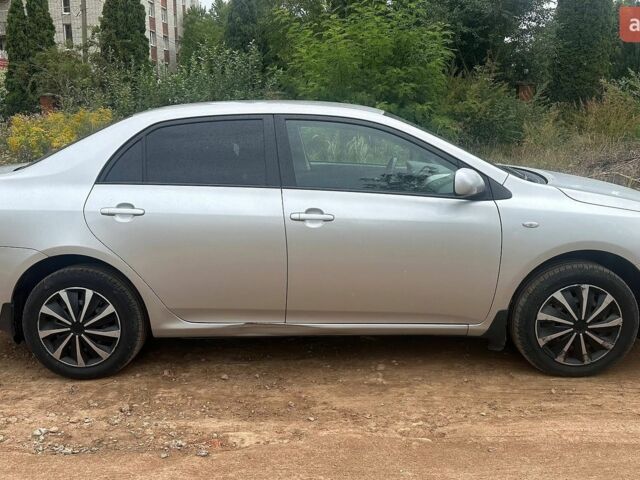 Сірий Тойота Королла, об'ємом двигуна 1.6 л та пробігом 197 тис. км за 6500 $, фото 1 на Automoto.ua