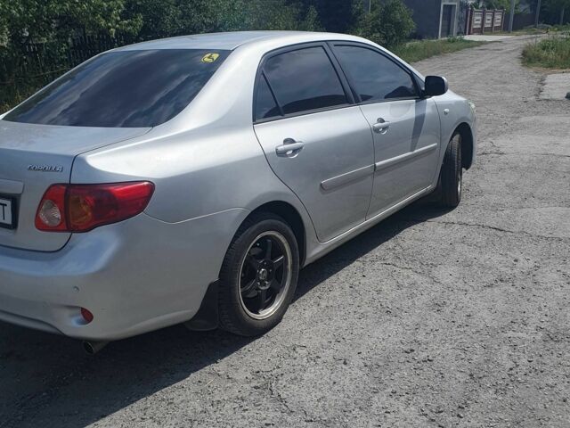 Серый Тойота Королла, объемом двигателя 1.6 л и пробегом 253 тыс. км за 5700 $, фото 1 на Automoto.ua