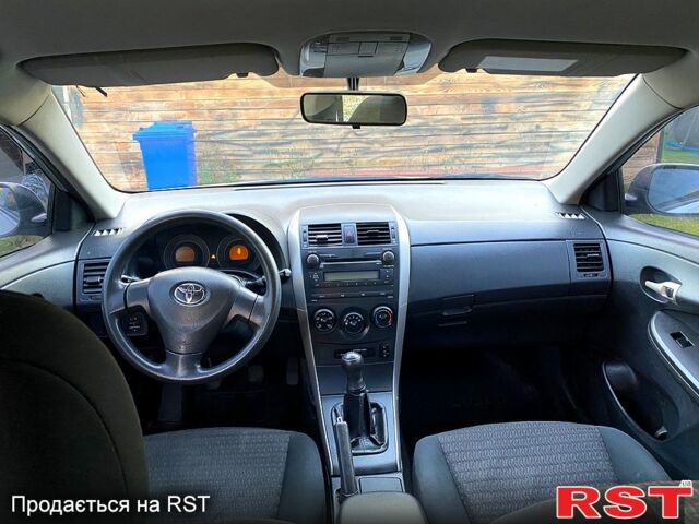 Тойота Королла 2008 в Харькове на Automoto.ua Серый Тойота Королла, объемом двигателя 1.6 л и пробегом 214 тыс. км за 5500 $, фото 1 на Automoto.ua
