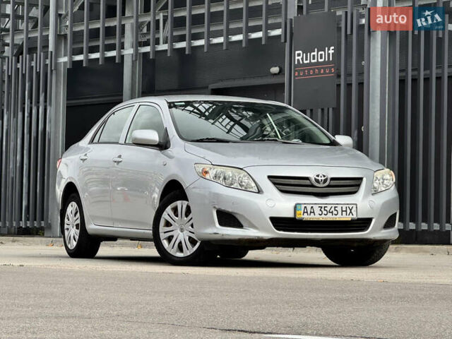 Серый Тойота Королла, объемом двигателя 1.6 л и пробегом 160 тыс. км за 7495 $, фото 1 на Automoto.ua